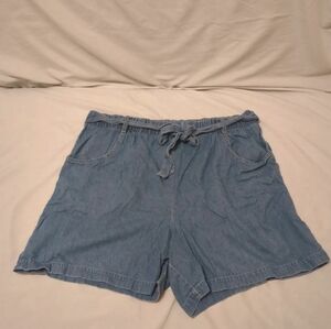 demin shorts
